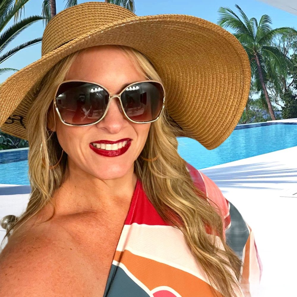 Meet your Posher, Ami